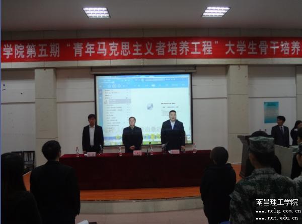 QQ图片20131205180855.jpg